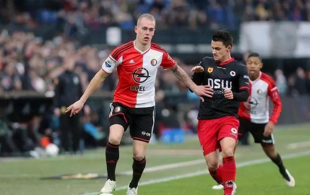 九游体育官网-荷兰客场惨败塞尔维亚，遭遇困境