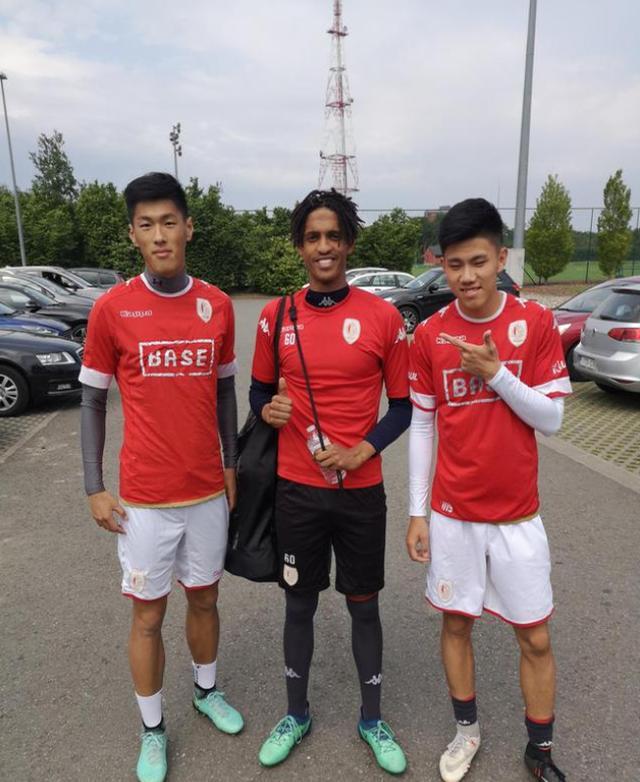 包含葡甲联赛冬季转会采购火爆新援成关键的词条