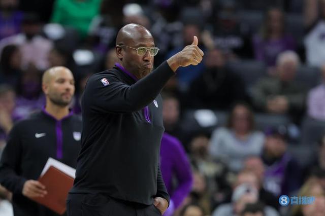 九游体育在线-国王后卫担任发起人发起公益活动