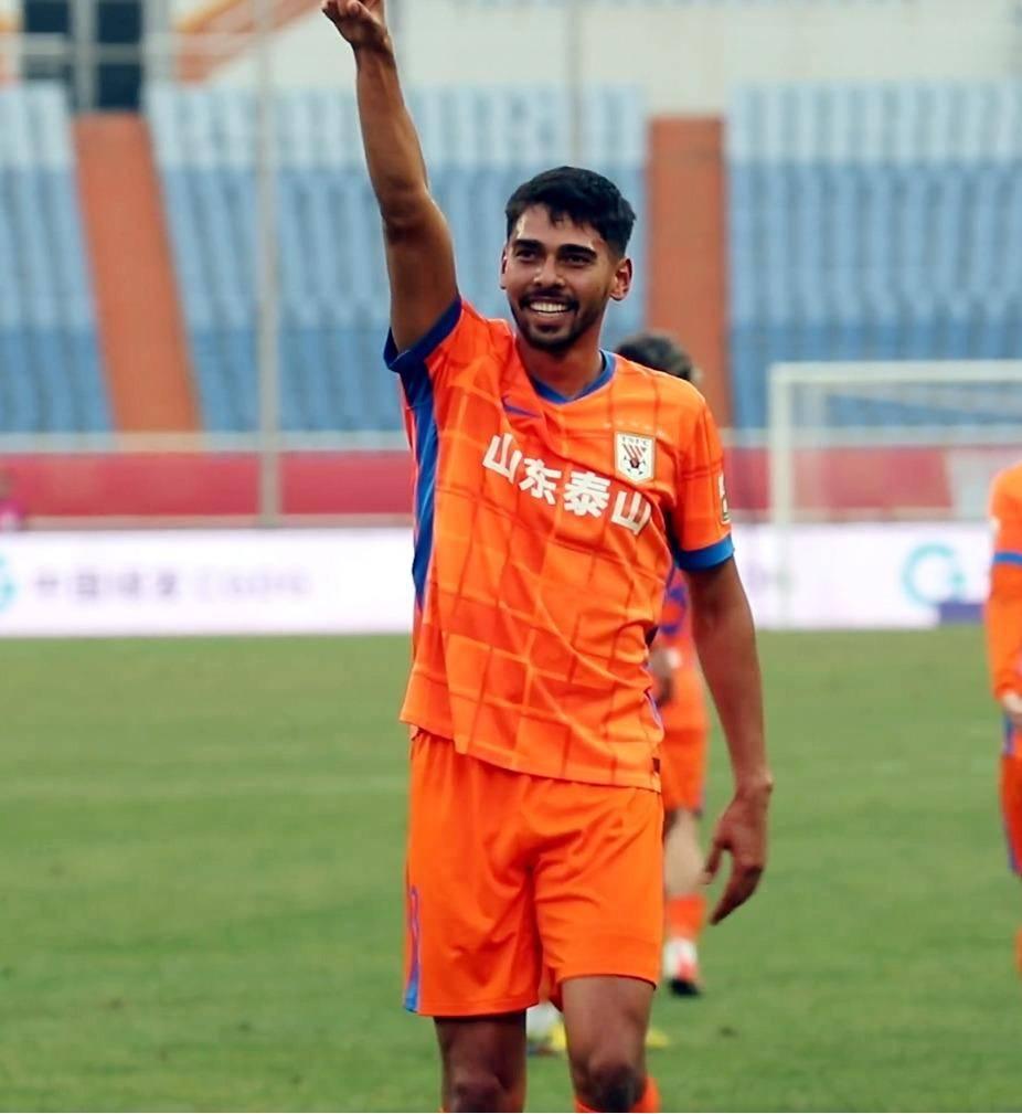 九游体育官网-鲁能击败富德，继续保级之路，期待更好表现的简单介绍