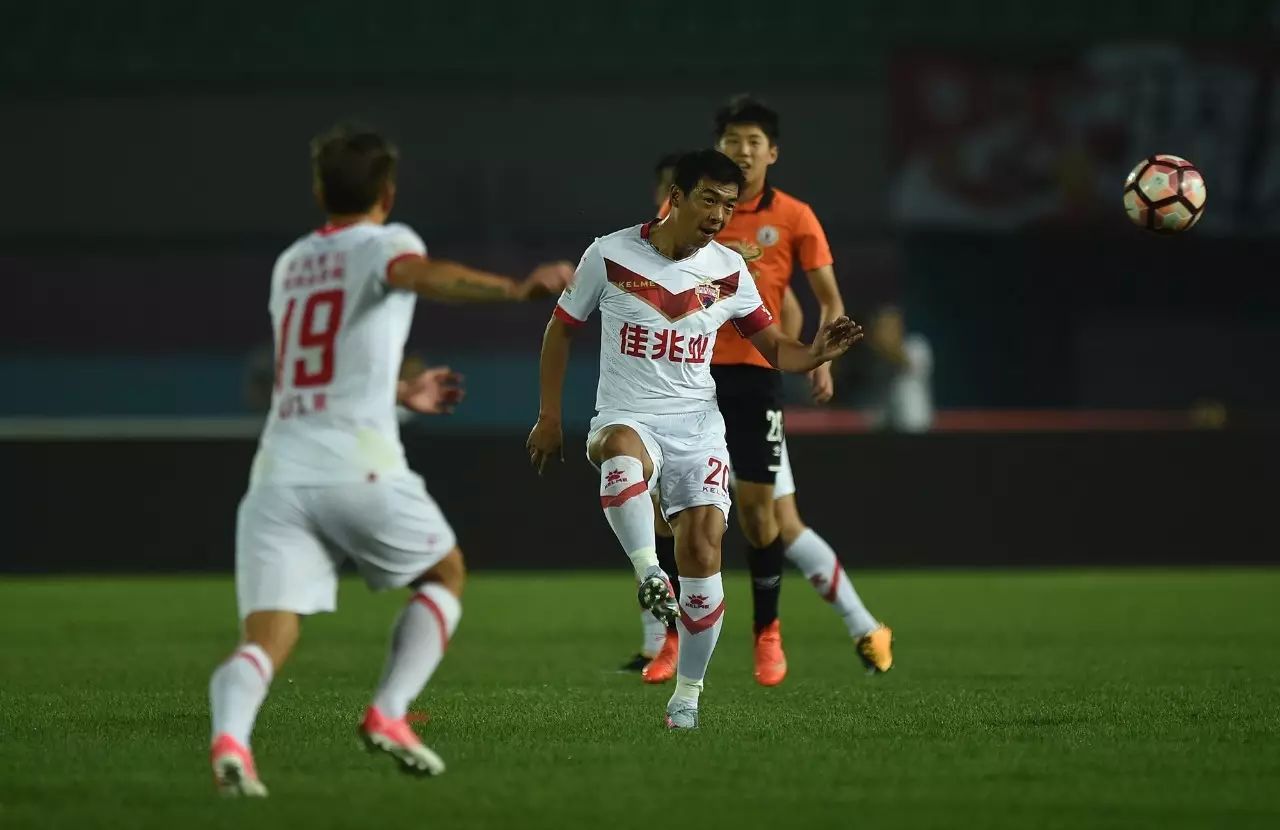 九游体育网页版入口-深圳佳兆业将在客场对阵天津泰达