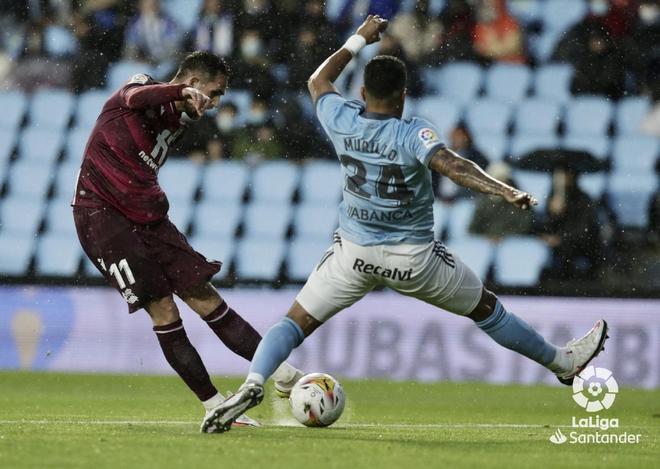 九游体育在线-格拉纳达豪取四连胜，领跑积分榜的简单介绍