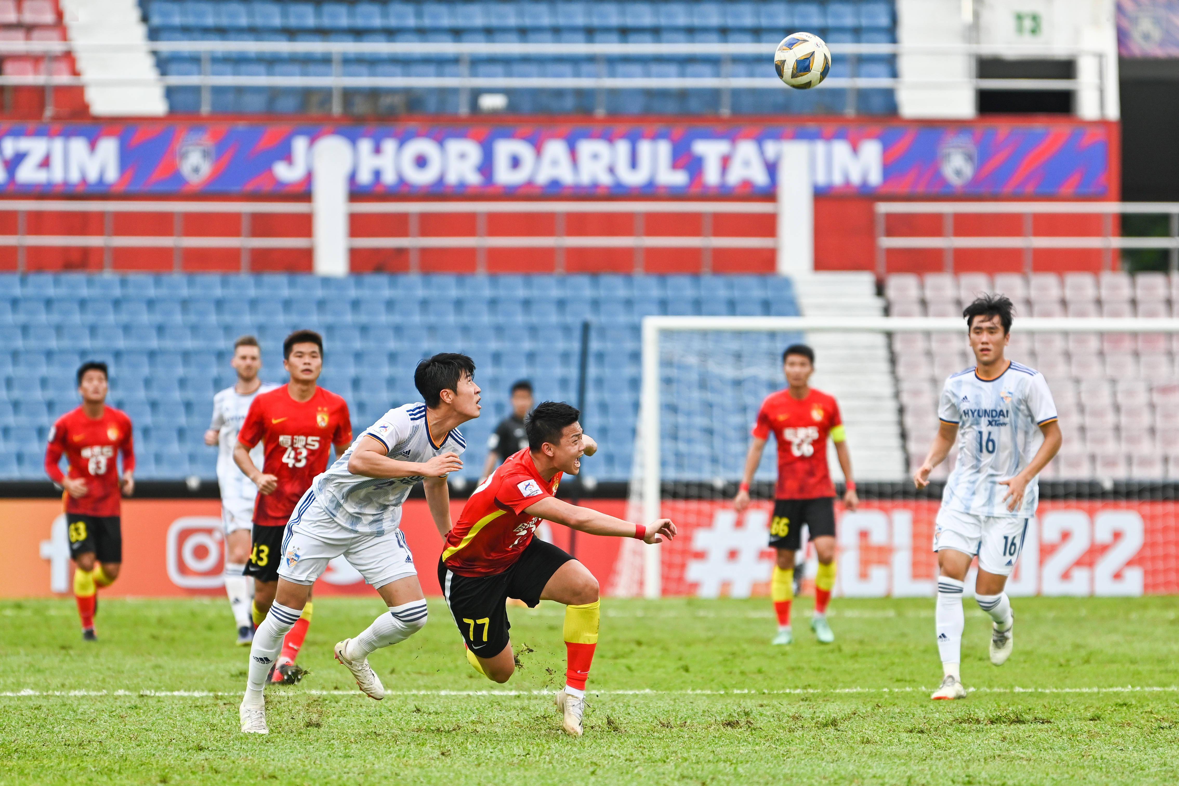 九游体育网页版入口-包含亚冠足球比赛的天气因素成为球员备考要点的词条