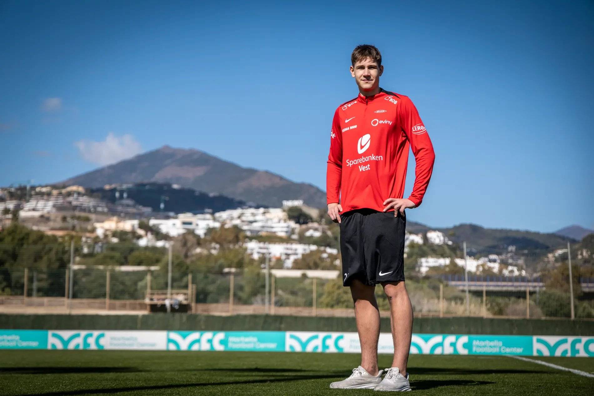 九游体育app下载-曼联客场击败法甲球队保持不败纪录