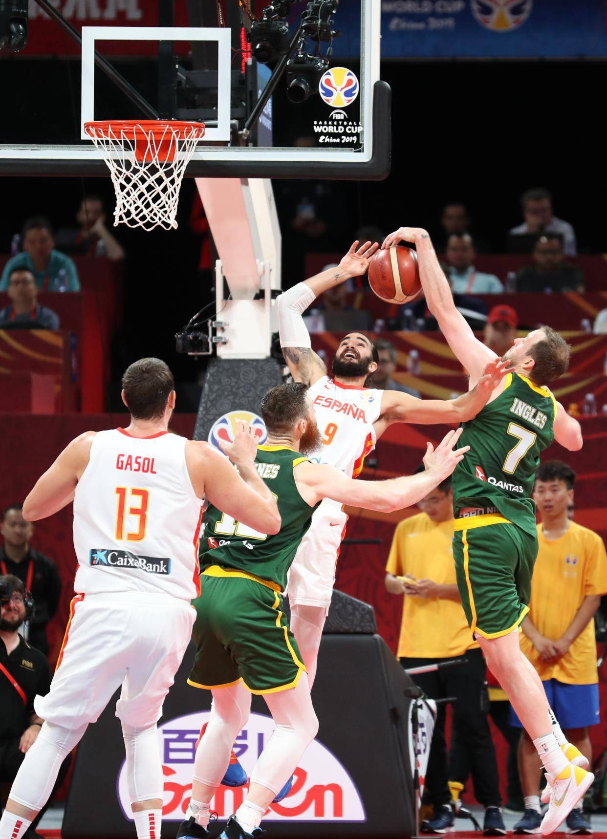 九游体育官网-澳大利亚篮球盛事：前三甲擦肩过关