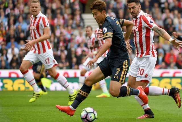 斯托克城客场不敌，陷入保级泥沼的简单介绍