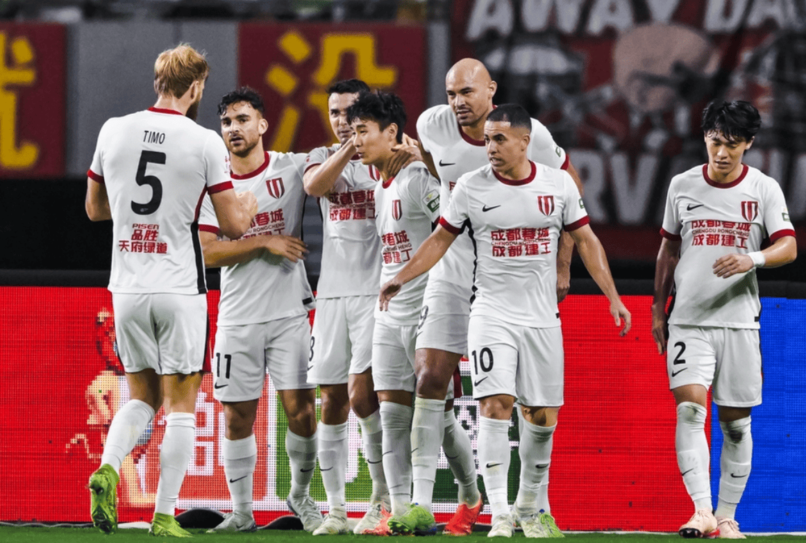 九游体育-爆发奇迹！中超赛场球队实力抢眼的简单介绍