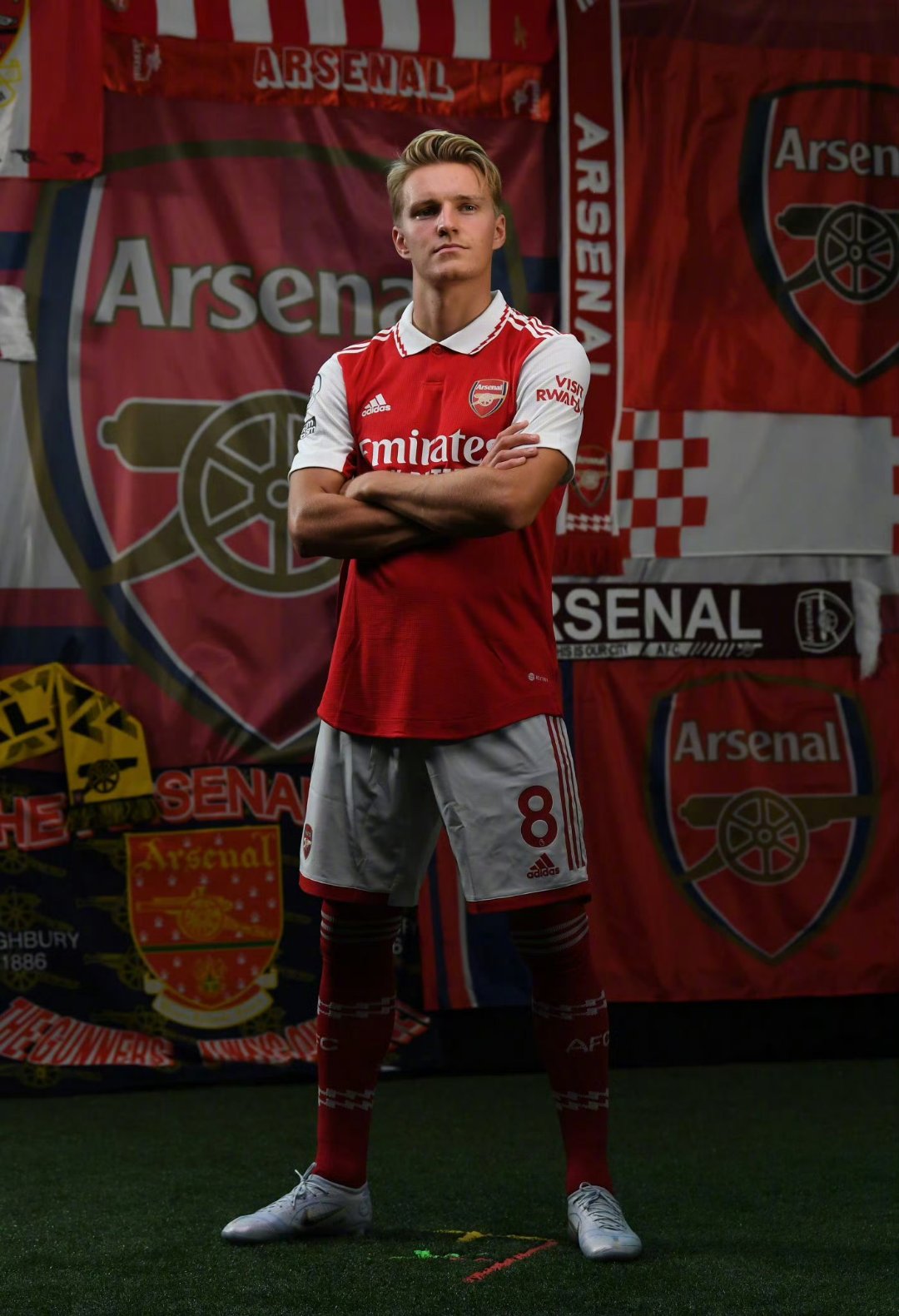 阿森纳惨遭曼城绝杀，孔帕尼建功