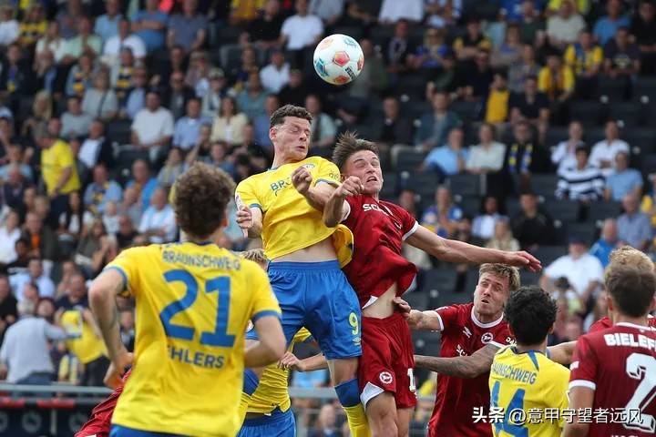 沙尔克队员表现神勇，连胜收官的简单介绍