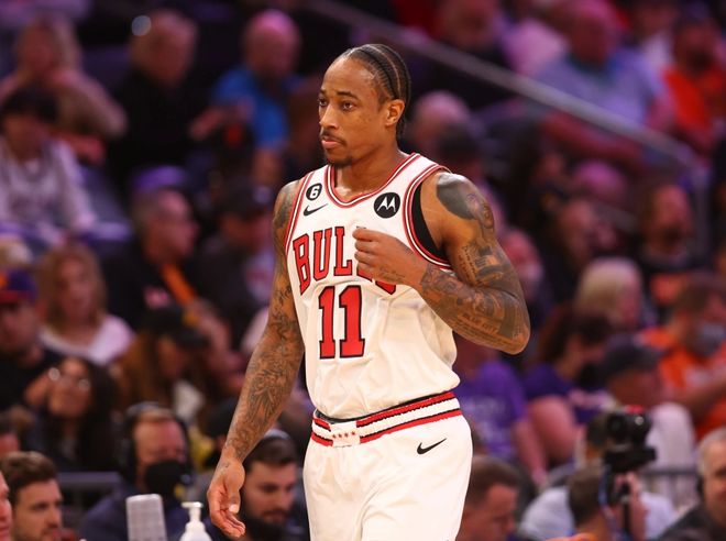 马刺再次崛起！德罗赞领军重回巅峰