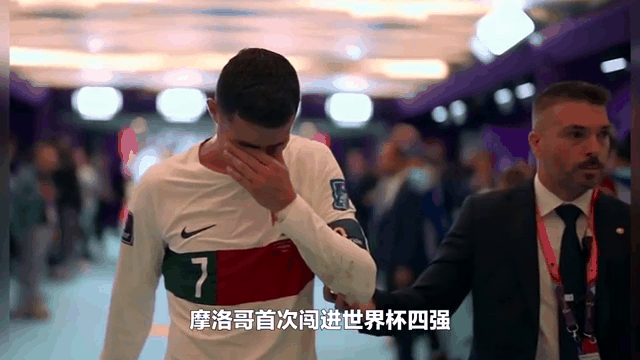 摩纳哥球员在对手球门前威胁重重